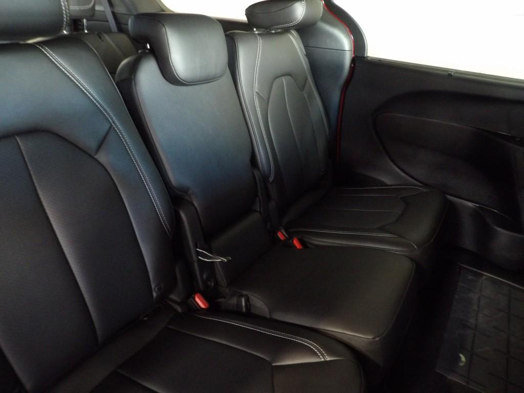 new 2026 Chrysler Pacifica car, priced at $40,912