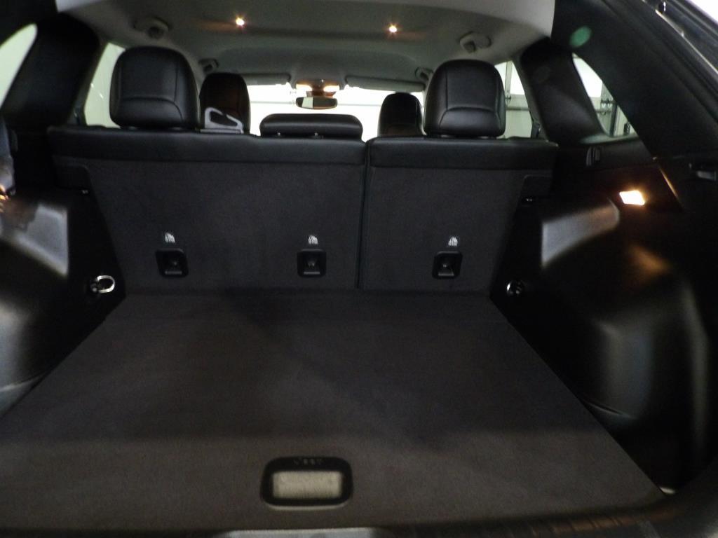 used 2022 Jeep Cherokee car, priced at $29,990
