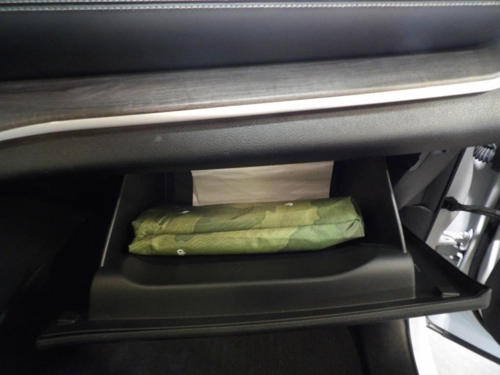 used 2022 Jeep Grand Cherokee car, priced at $29,990