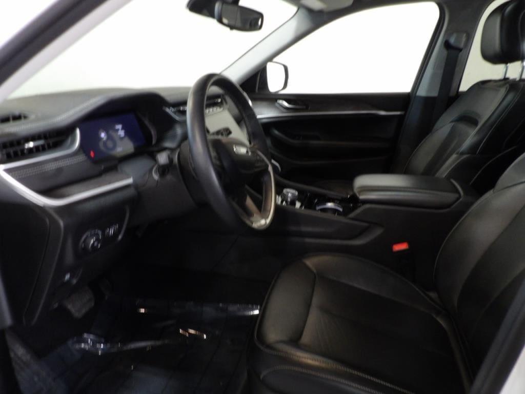 used 2022 Jeep Grand Cherokee car, priced at $29,990