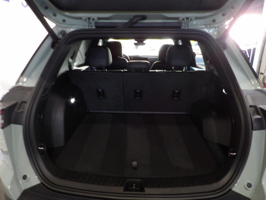 used 2025 Chevrolet Equinox car, priced at $28,399