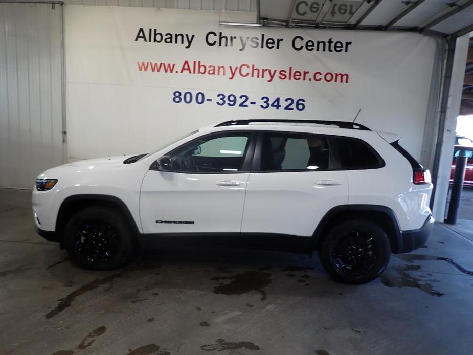 used 2023 Jeep Cherokee car, priced at $26,990