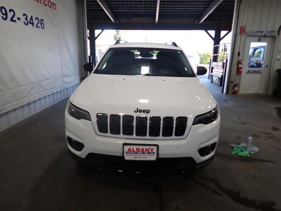 used 2023 Jeep Cherokee car, priced at $26,990