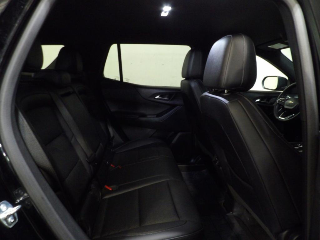 used 2025 Chevrolet Equinox car, priced at $28,399