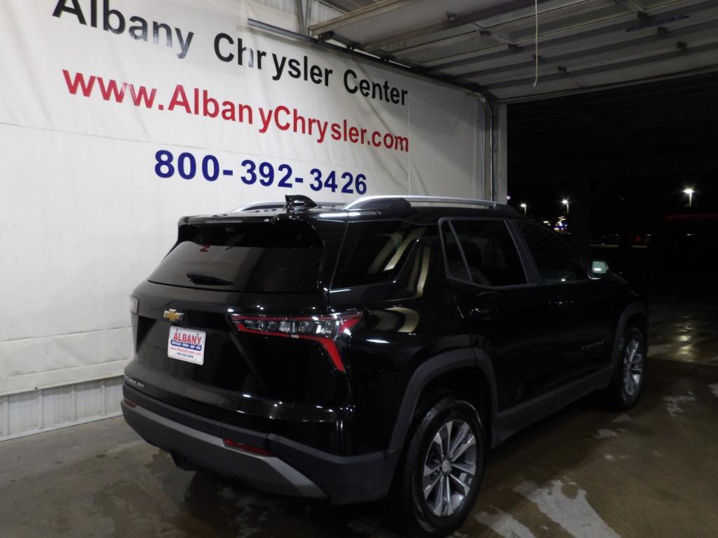 used 2025 Chevrolet Equinox car, priced at $28,399