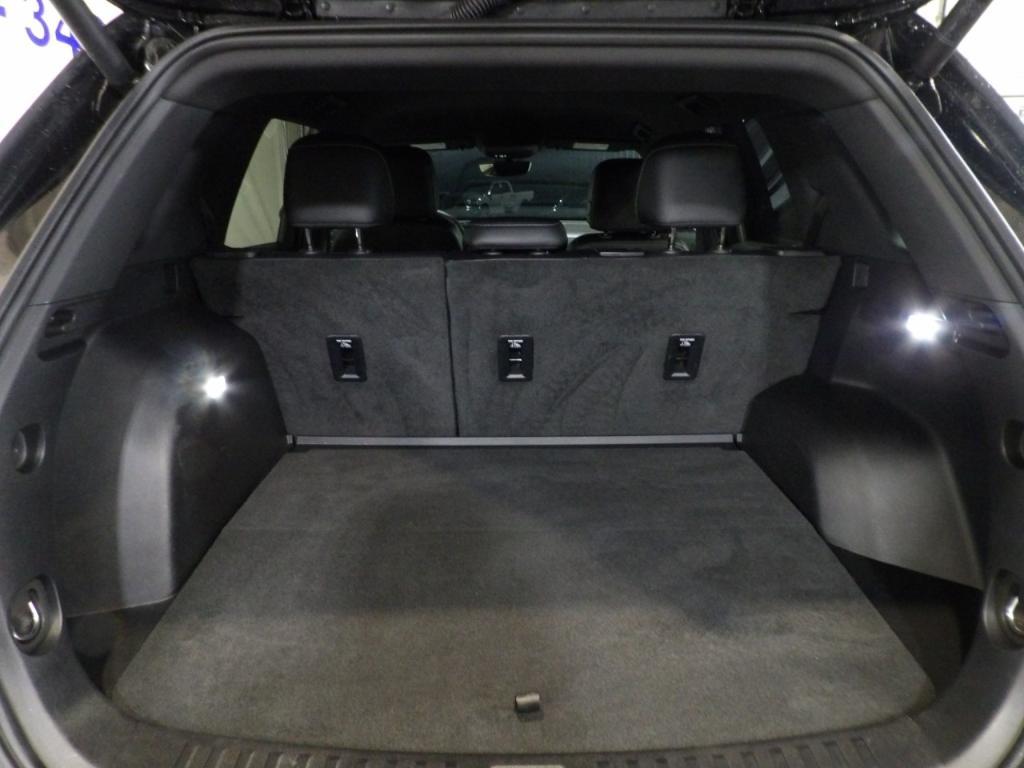 used 2025 Chevrolet Equinox car, priced at $28,399