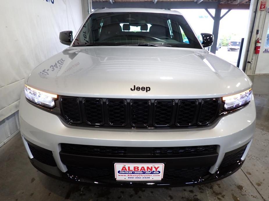 new 2024 Jeep Grand Cherokee L car, priced at $42,958