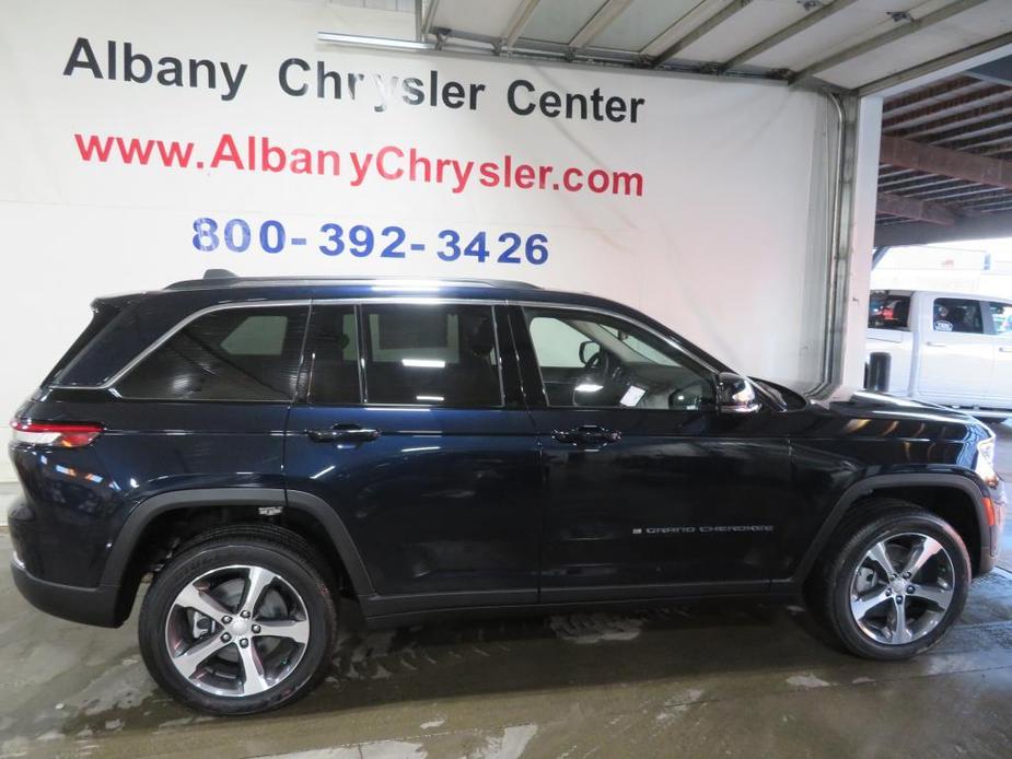 used 2022 Jeep Grand Cherokee 4xe car, priced at $51,922