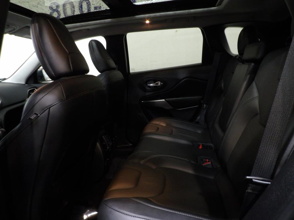 used 2021 Jeep Cherokee car, priced at $26,990