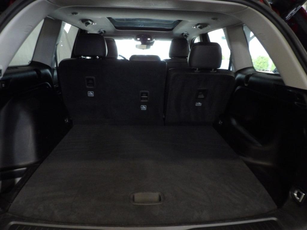 used 2023 Jeep Grand Cherokee car, priced at $28,499