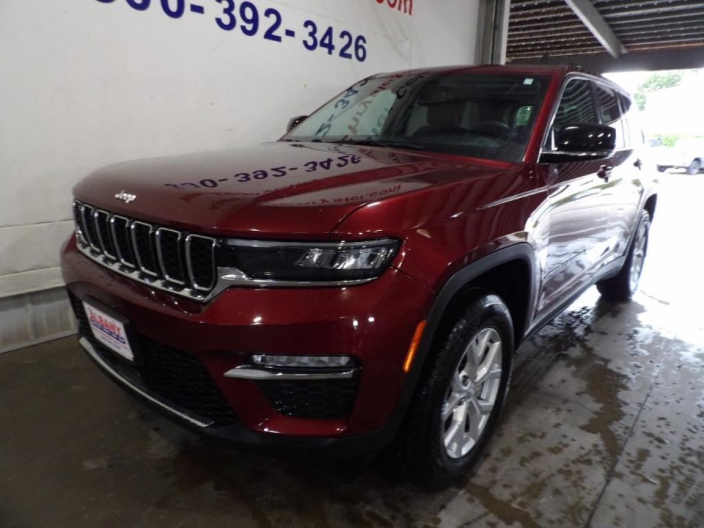 used 2023 Jeep Grand Cherokee car, priced at $28,499
