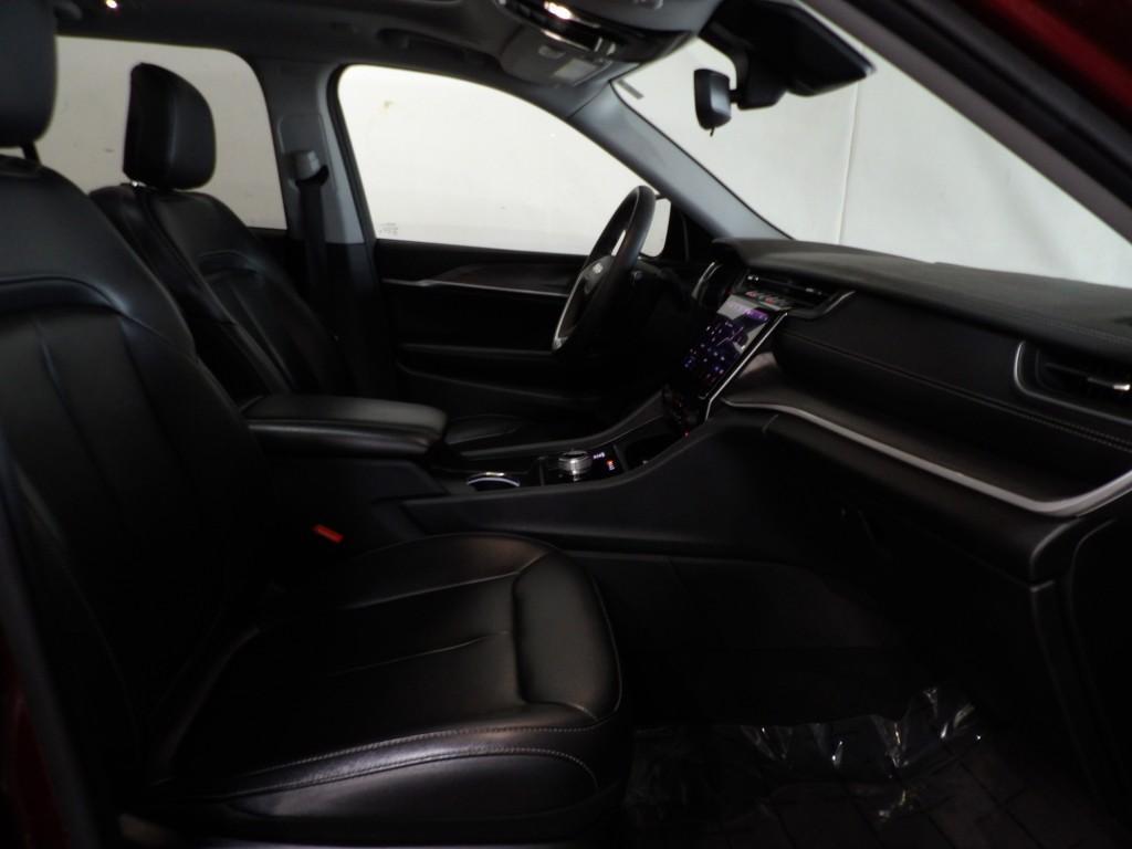 used 2023 Jeep Grand Cherokee car, priced at $30,990