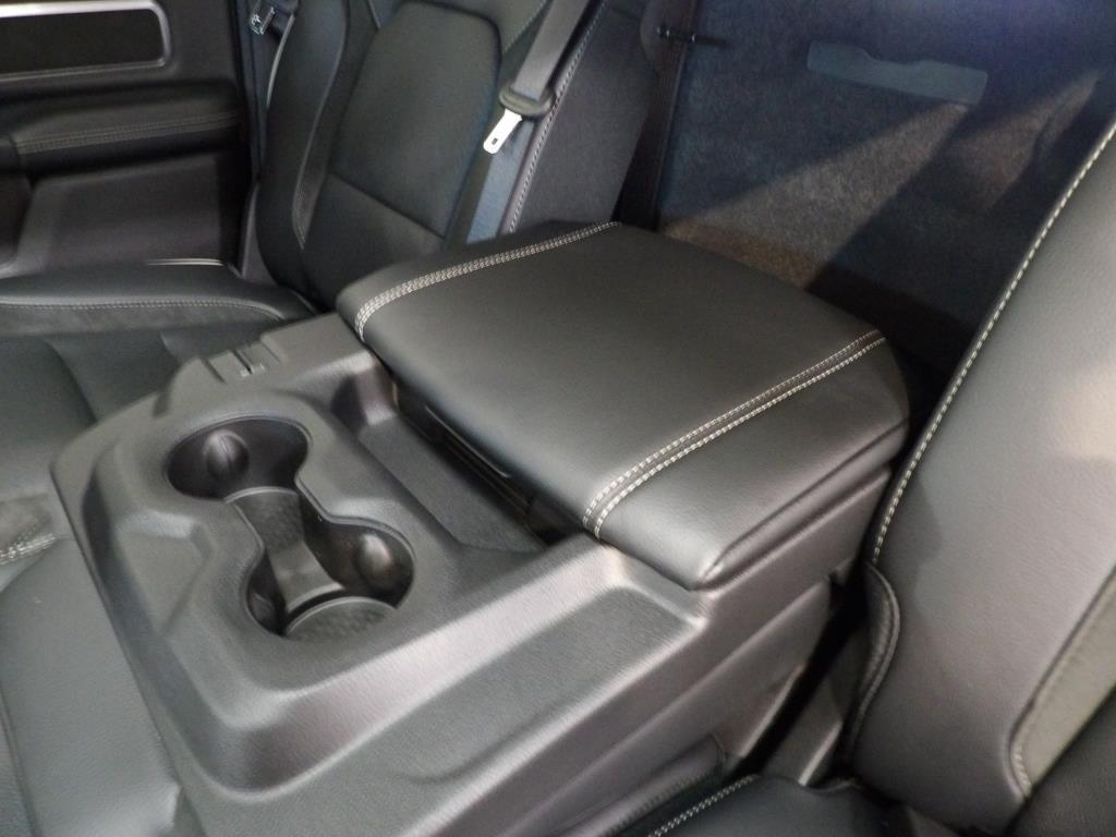new 2025 Ram 1500 car, priced at $59,677
