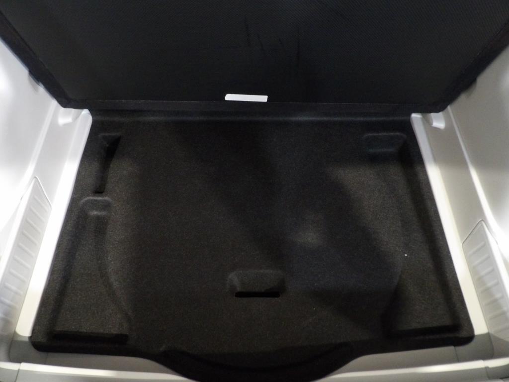 used 2019 Jeep Cherokee car, priced at $18,990
