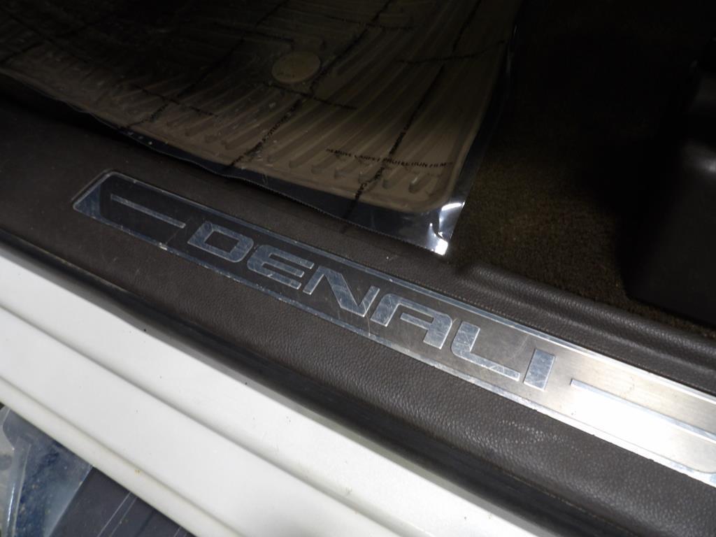 used 2015 GMC Sierra 1500 car, priced at $20,990
