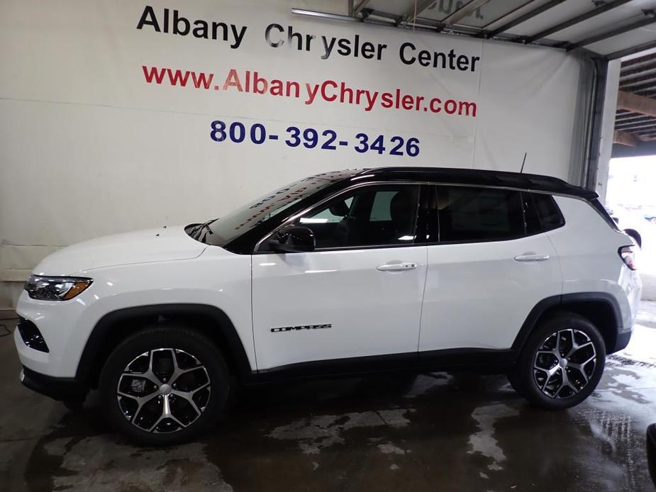 new 2024 Jeep Compass car, priced at $30,591