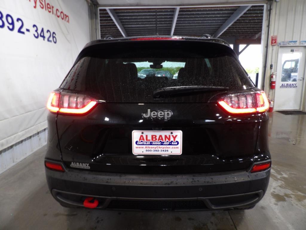used 2022 Jeep Cherokee car, priced at $23,990