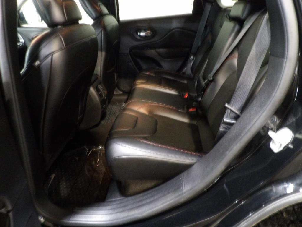 used 2022 Jeep Cherokee car, priced at $26,990