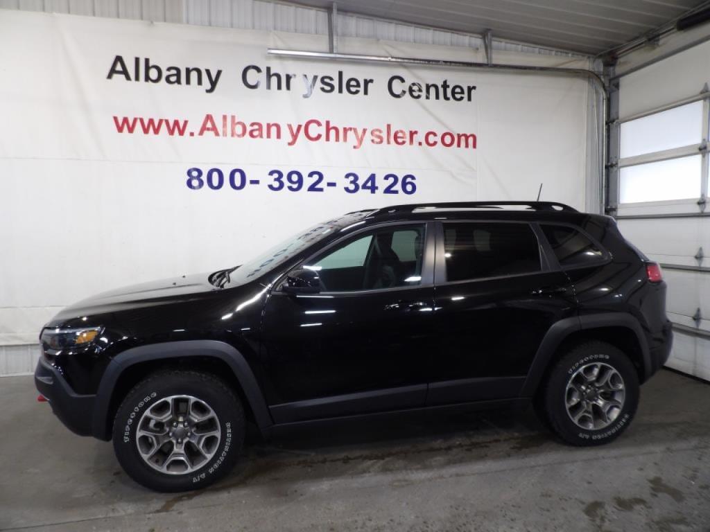 used 2022 Jeep Cherokee car, priced at $23,990
