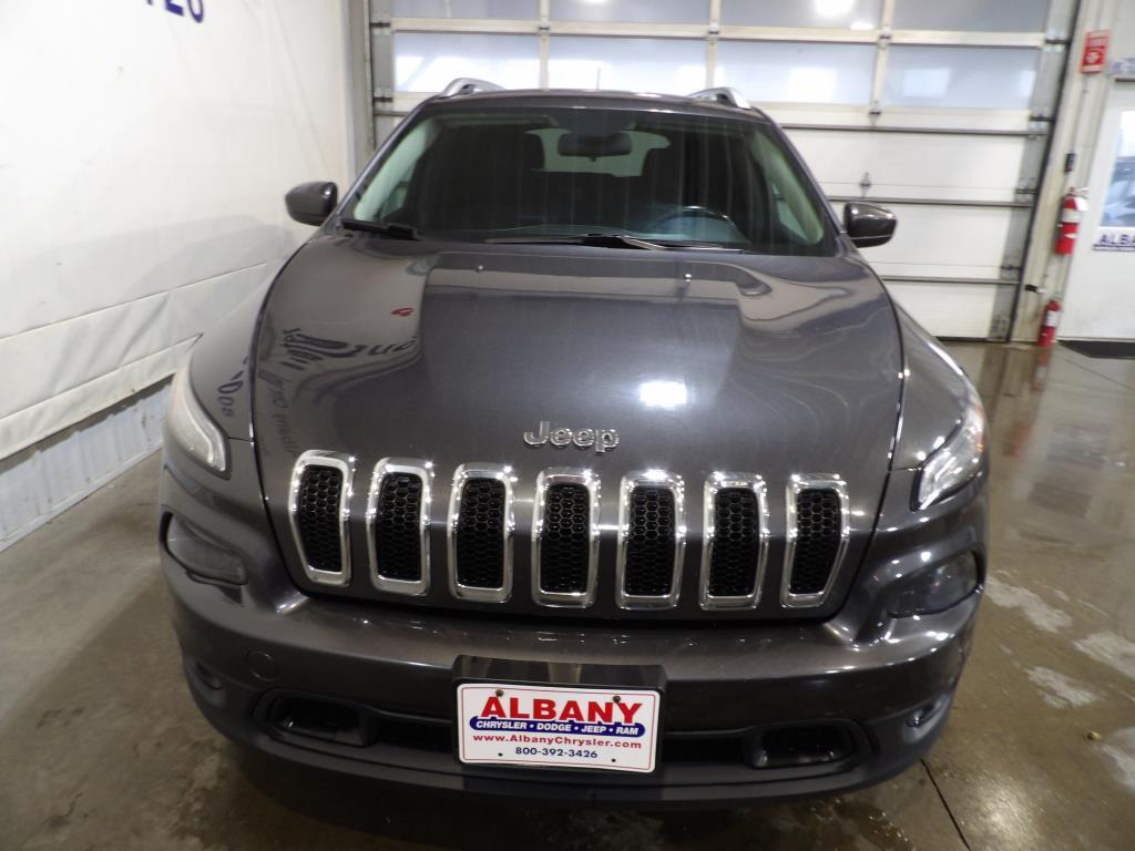 used 2015 Jeep Cherokee car, priced at $8,990