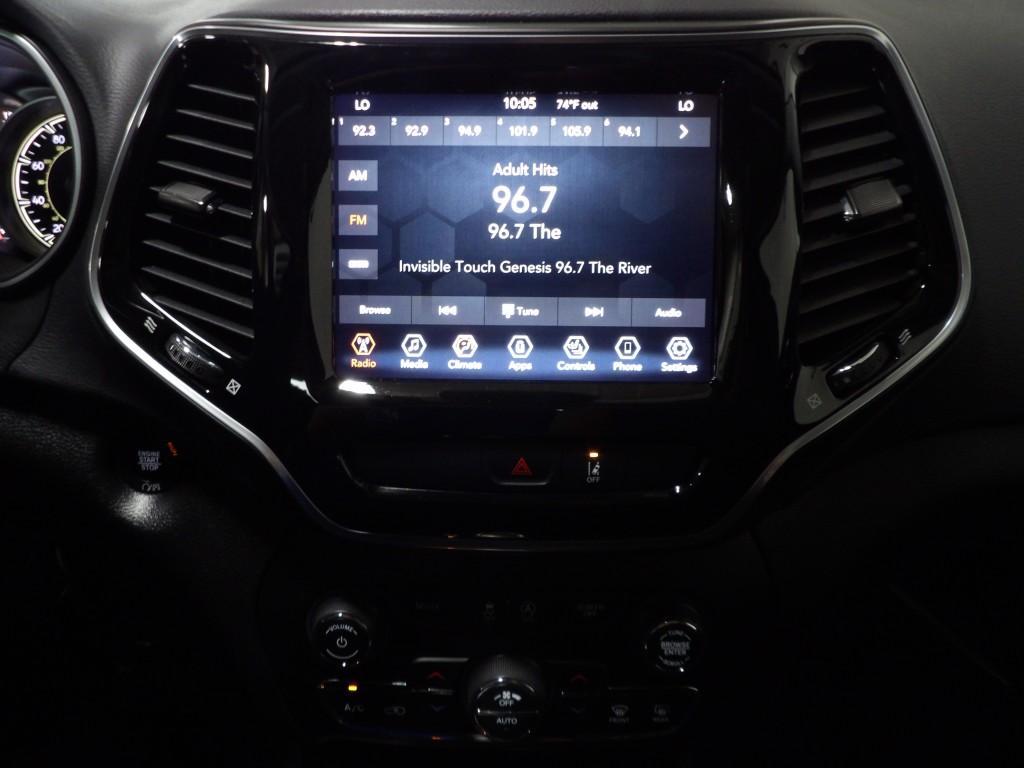 used 2022 Jeep Cherokee car, priced at $26,990