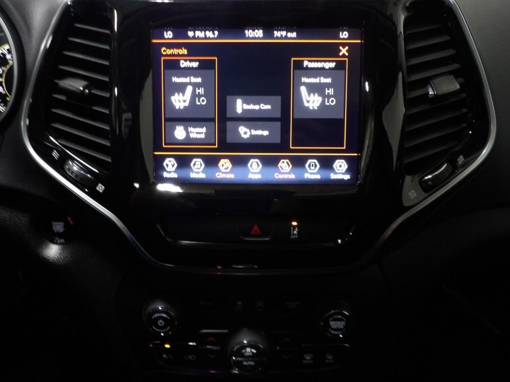 used 2022 Jeep Cherokee car, priced at $26,990