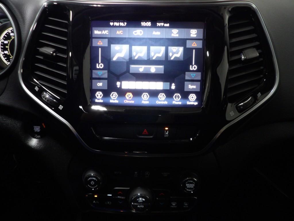 used 2022 Jeep Cherokee car, priced at $26,990