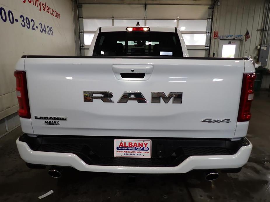 new 2025 Ram 1500 car, priced at $61,426