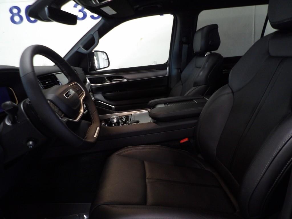 new 2025 Jeep Wagoneer car, priced at $69,513