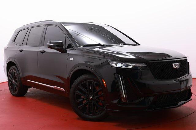 used 2024 Cadillac XT6 car, priced at $37,900