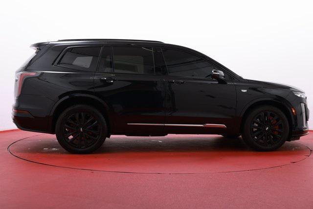 used 2024 Cadillac XT6 car, priced at $37,900