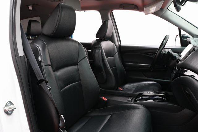 used 2020 Honda Pilot car, priced at $26,142