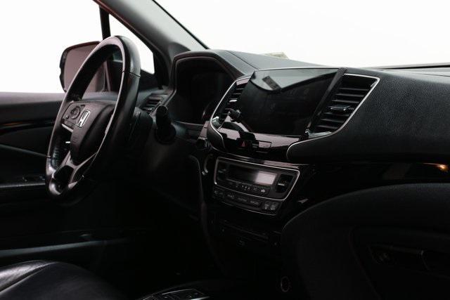 used 2020 Honda Pilot car, priced at $26,142