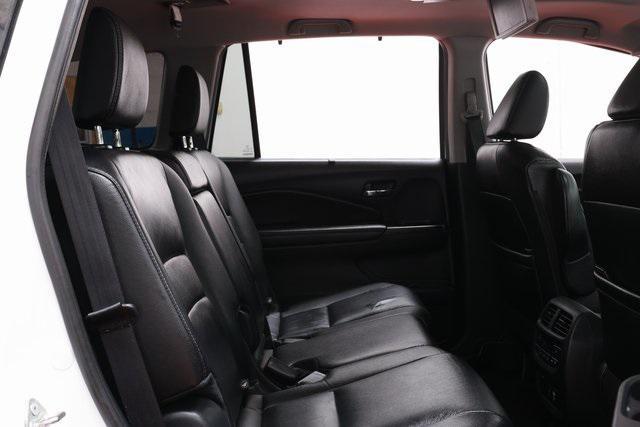 used 2020 Honda Pilot car, priced at $26,142