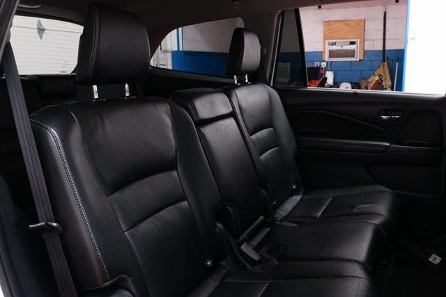 used 2020 Honda Pilot car, priced at $26,142