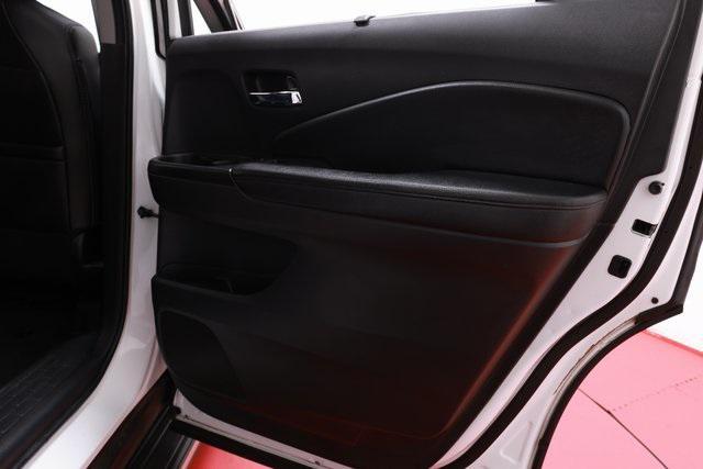 used 2020 Honda Pilot car, priced at $26,142