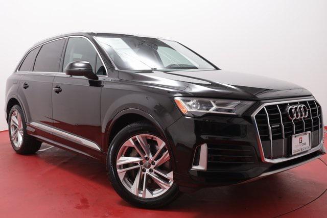 used 2021 Audi Q7 car, priced at $30,900