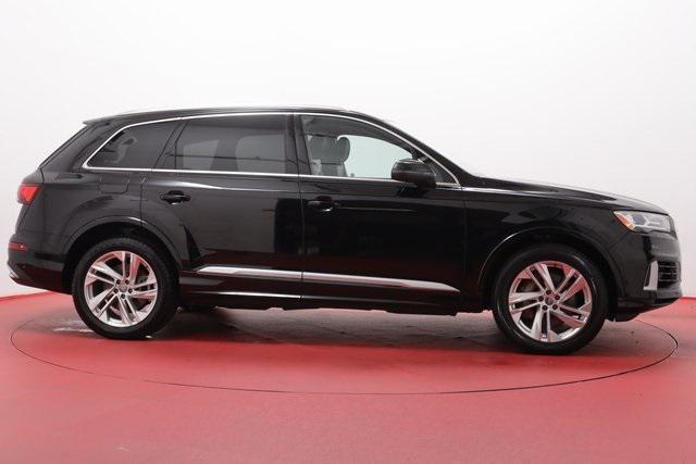 used 2021 Audi Q7 car, priced at $30,900