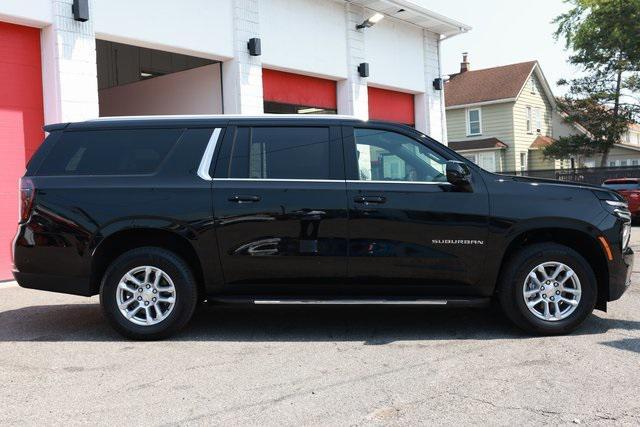 used 2025 Chevrolet Suburban car, priced at $64,900