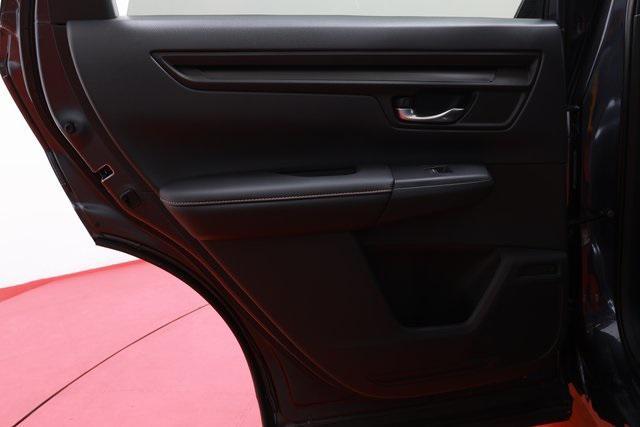 used 2025 Honda CR-V Hybrid car, priced at $32,900