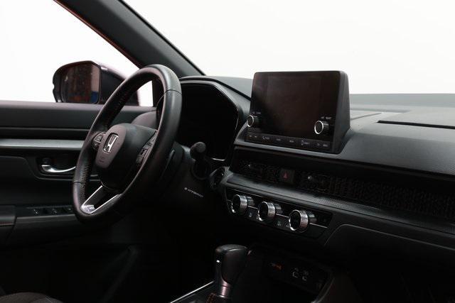 used 2025 Honda CR-V Hybrid car, priced at $32,900