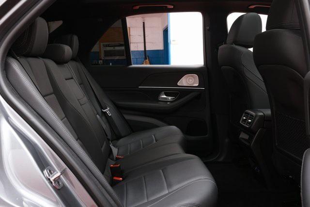 used 2025 Mercedes-Benz GLE 450 car, priced at $61,900