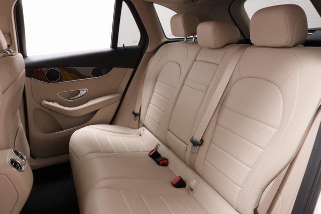 used 2019 Mercedes-Benz GLC 300 car