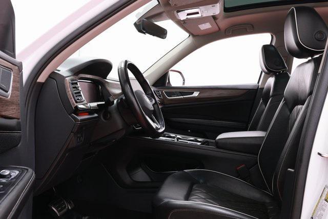 used 2024 Volkswagen Atlas car, priced at $29,900