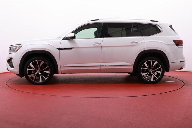 used 2024 Volkswagen Atlas car, priced at $29,900