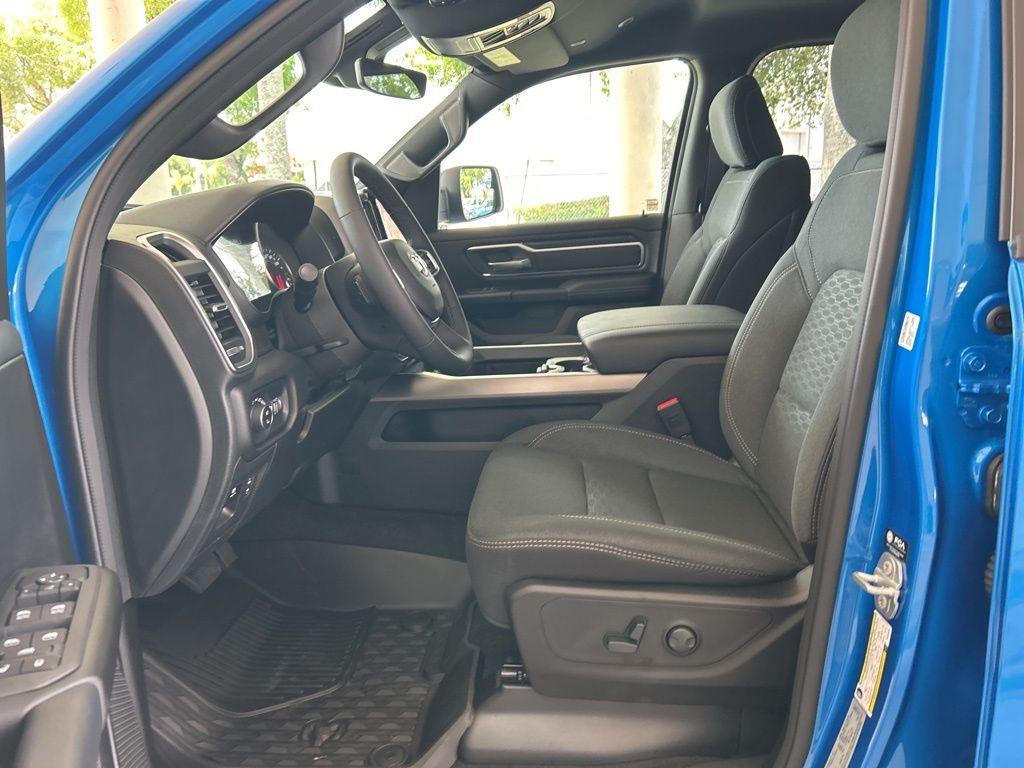 new 2025 Ram 1500 car, priced at $45,858