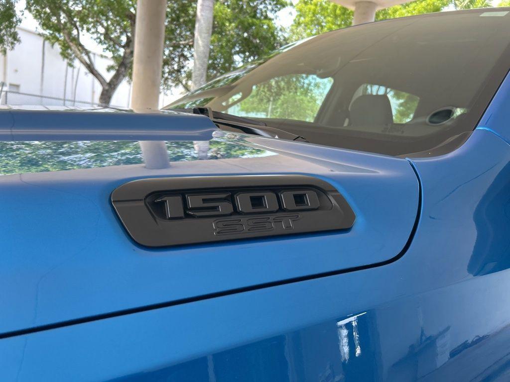 new 2025 Ram 1500 car, priced at $45,858
