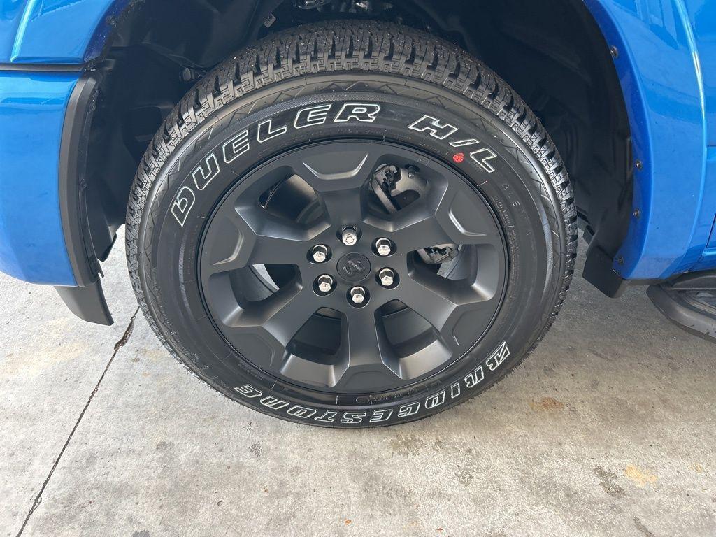 new 2025 Ram 1500 car, priced at $45,858