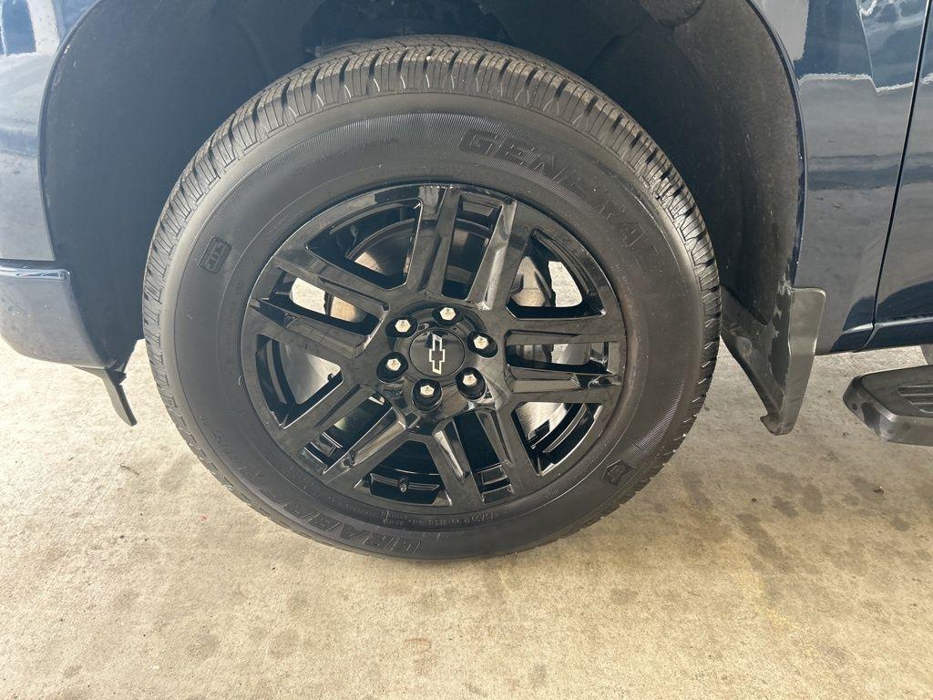 used 2023 Chevrolet Silverado 1500 car, priced at $33,678