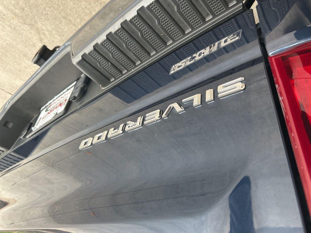 used 2023 Chevrolet Silverado 1500 car, priced at $33,678